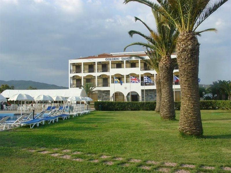 Golden Sands 3 estrelas em Agios Georgios