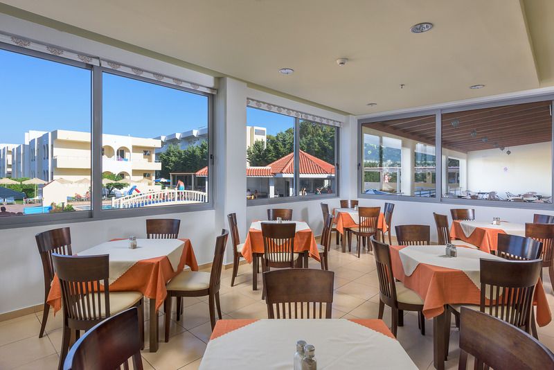 Memphis Hotel 3 estrelas em Kolimbia