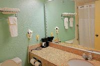 Knights Inn & Suites Near University of Richmond