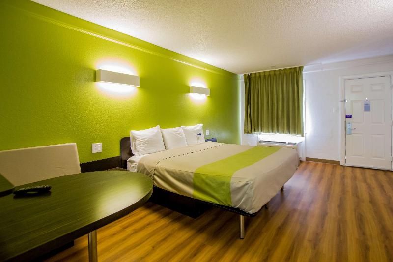 Motel 6 Austin - Midtown 2 estrelas em Austin