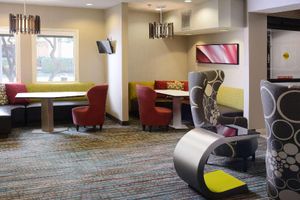 Sonesta ES Suites Dallas Central Expressway