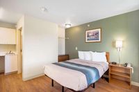 HomeTowne Studios Colorado Springs - Airport