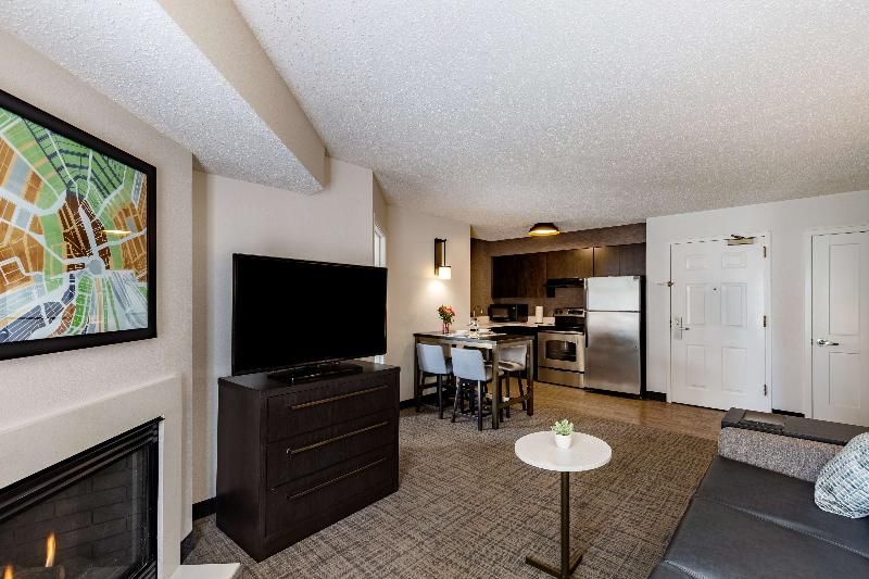 Sonesta ES Suites Parsippany Morris Plains 2