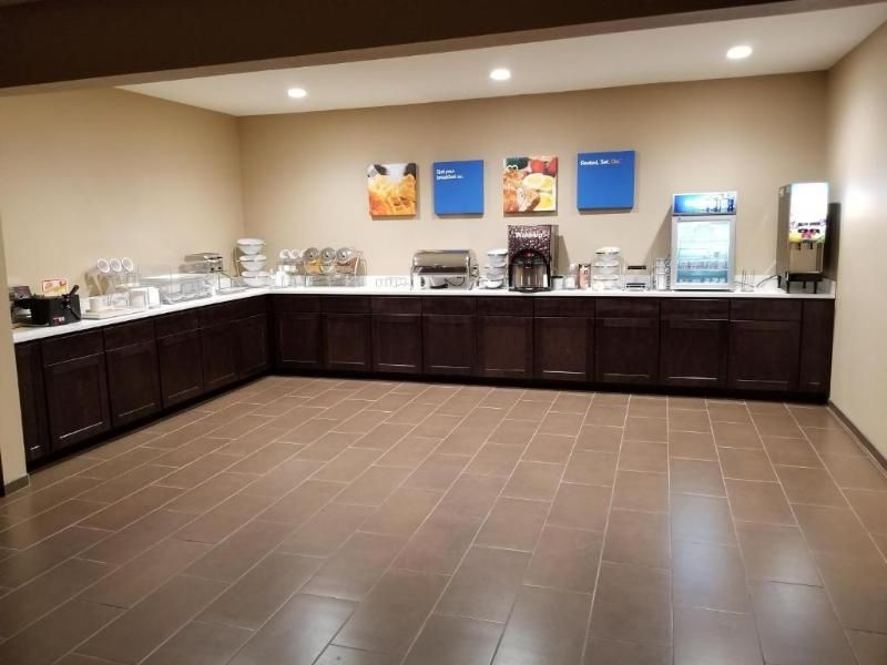 Comfort Inn & Suites 2 estrelas em Baton Rouge