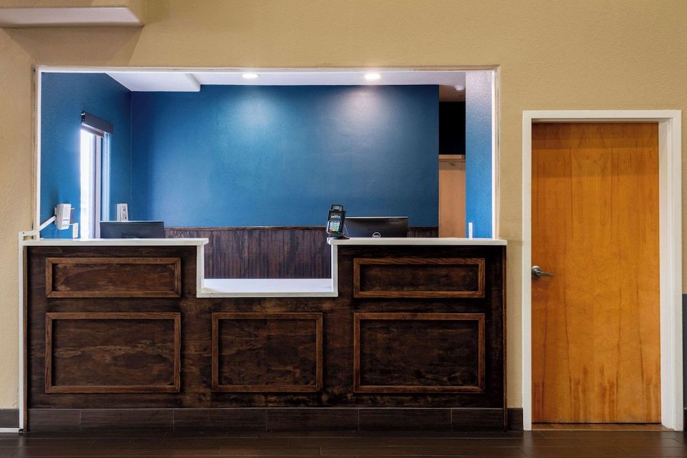 Sonesta Essential - Baton Rouge Airport 3