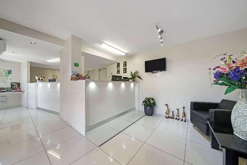 Comfort Inn Glenfield 3