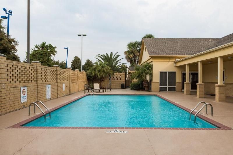 Townhouse New Orleans East 2