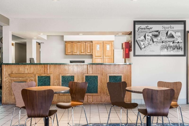 Americas Best Value Inn Sparks 2