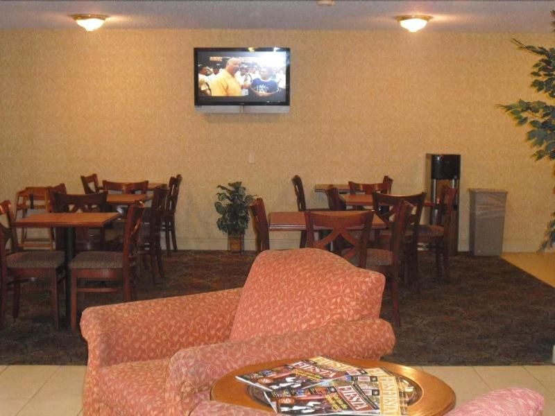 HomeGate Studios & Suites San Antonio Fiesta Park 2 étoiles à San Antonio