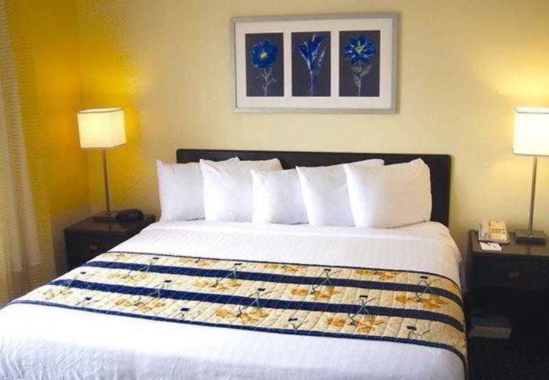 SpringHill Suites Port St. Lucie 3