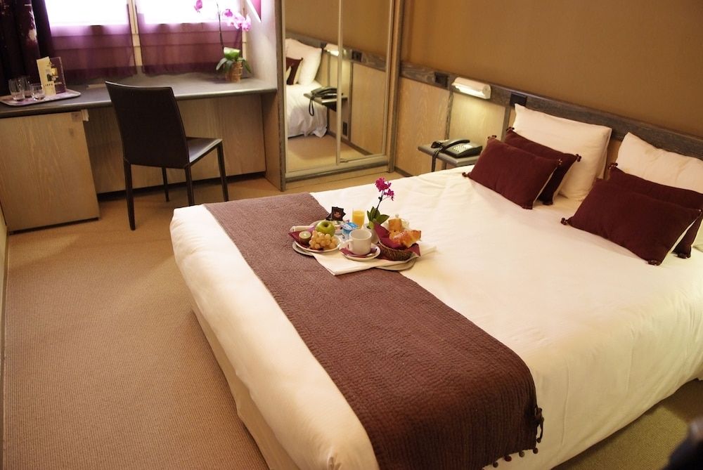 Hôtel Gratte-Ciel Ariana 3