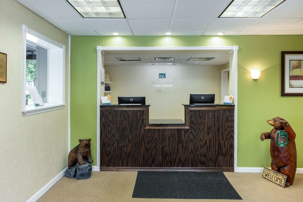 Quality Inn & Suites 3