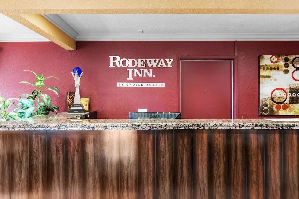 Rodeway Inn Escondido Downtown 3