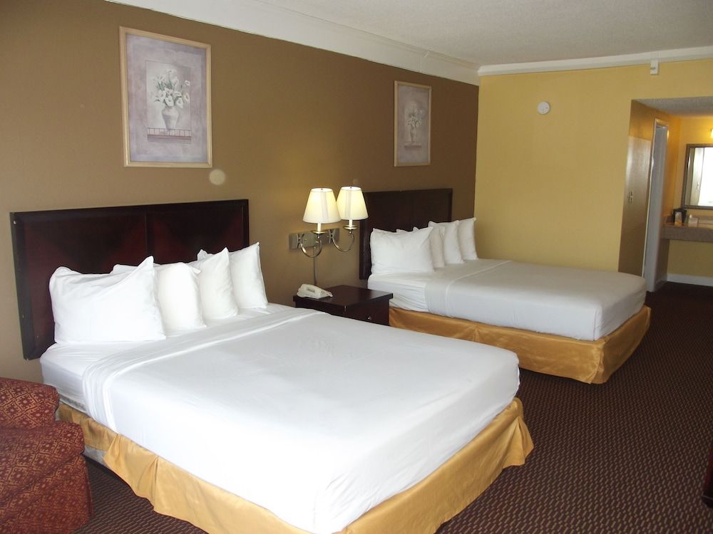 Ambassadors Inn & Suites 2