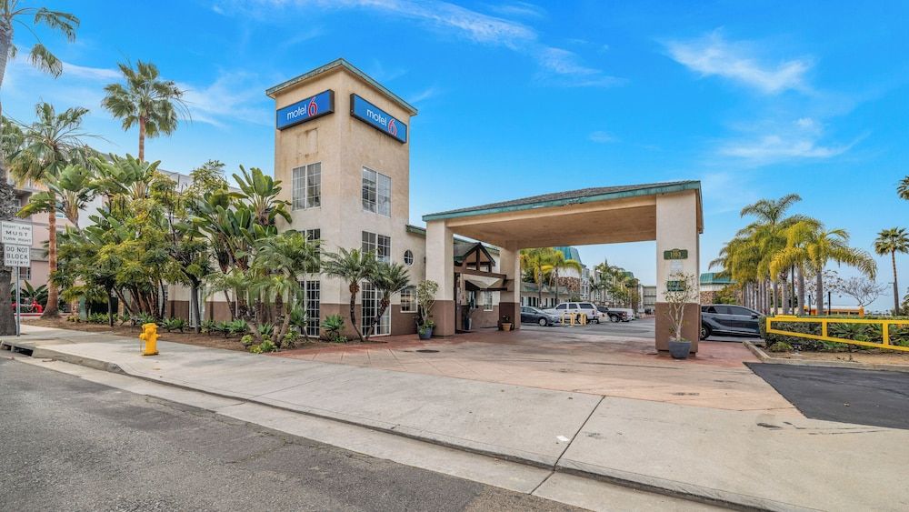 Motel 6 Oceanside, CA Marina / Camp Pendleton 2 estrellas en Oceanside