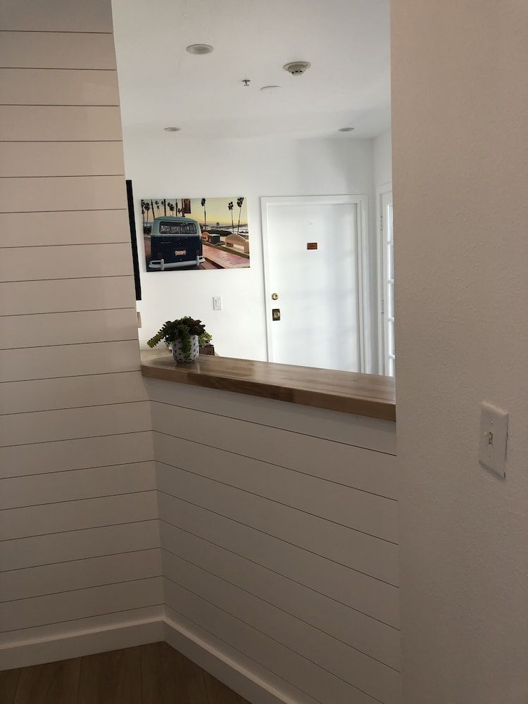 The Surfbreak Hotel 2