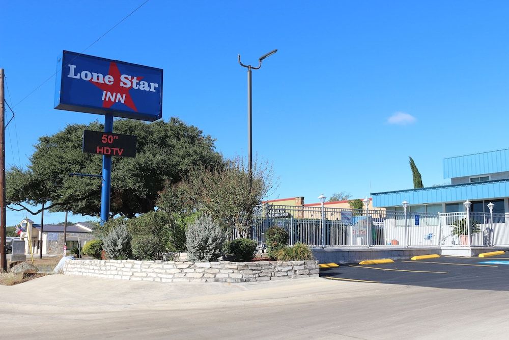 LoneStar Inn 2 étoiles à Kerrville