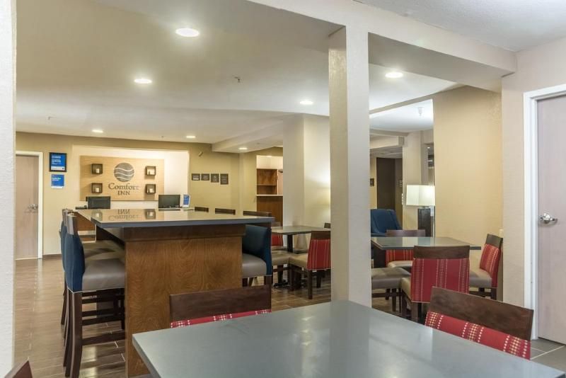 Comfort Inn near Barefoot Landing 2 étoiles à North Myrtle Beach