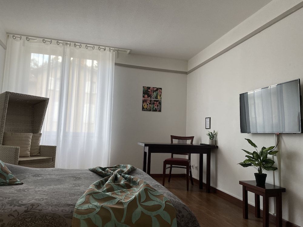 L'Embleme Boutique Hotel 3