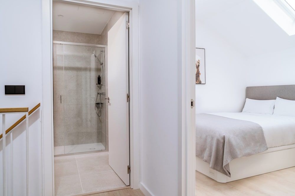 limehome Santiago de Compostela 3