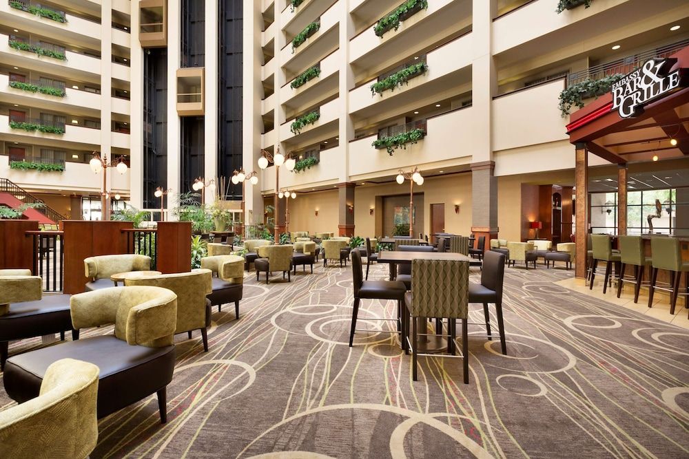 Embassy Suites Lincoln 3