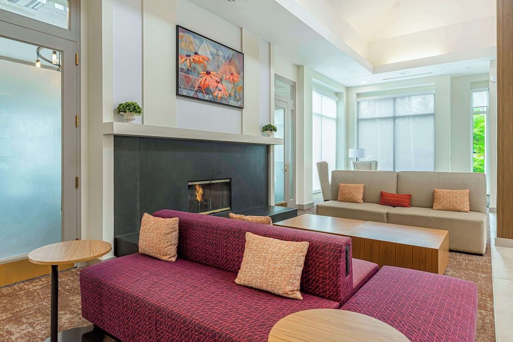 Hilton Garden Inn Danbury 3