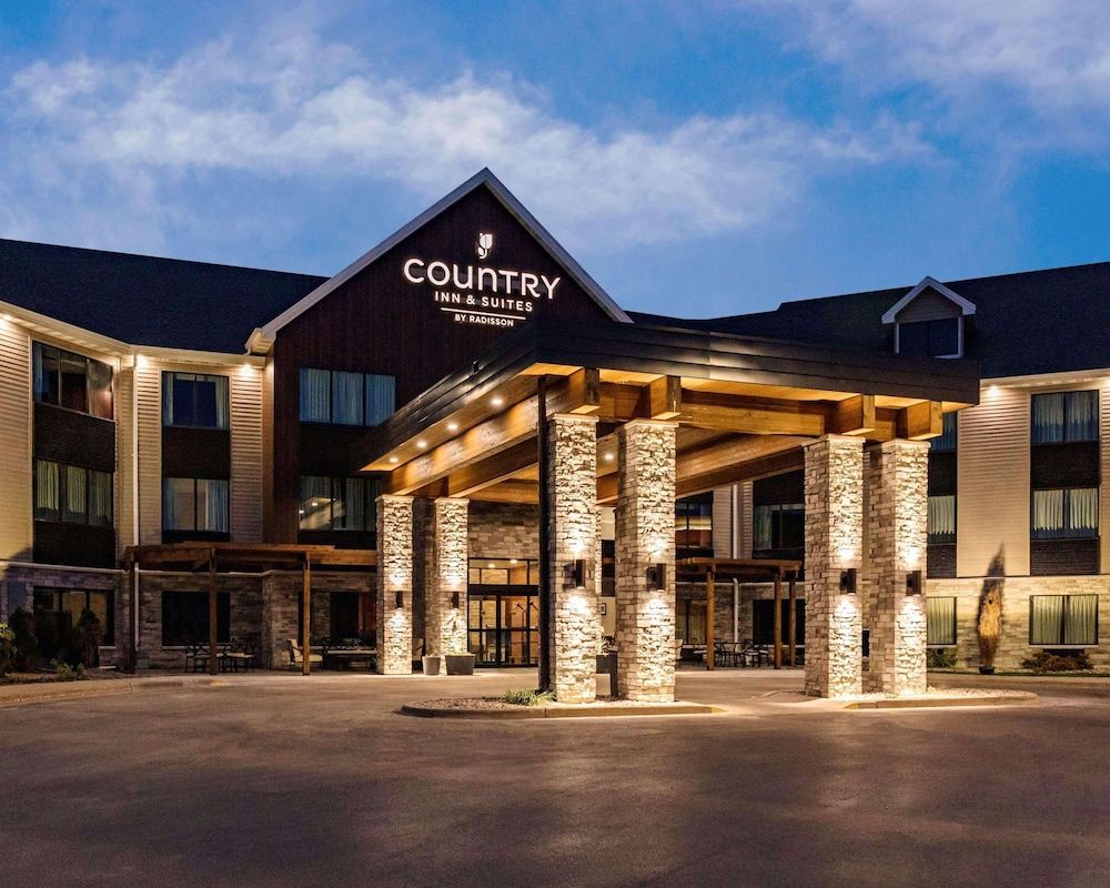 Country Inn & Suites by Radisson, Appleton, WI 1