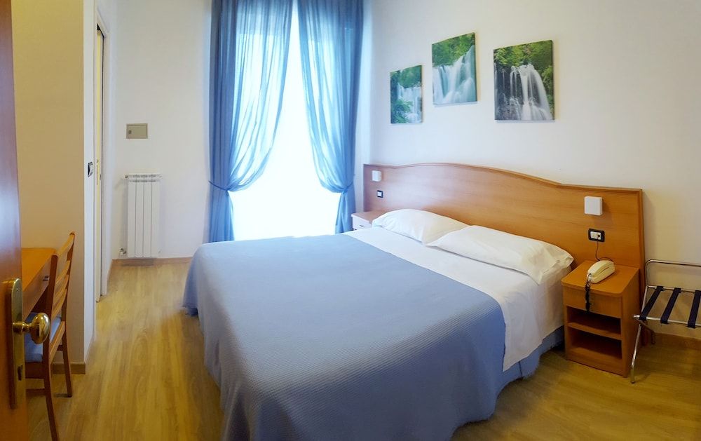 Hotel Mare Blu 3 estrelas em Pineto