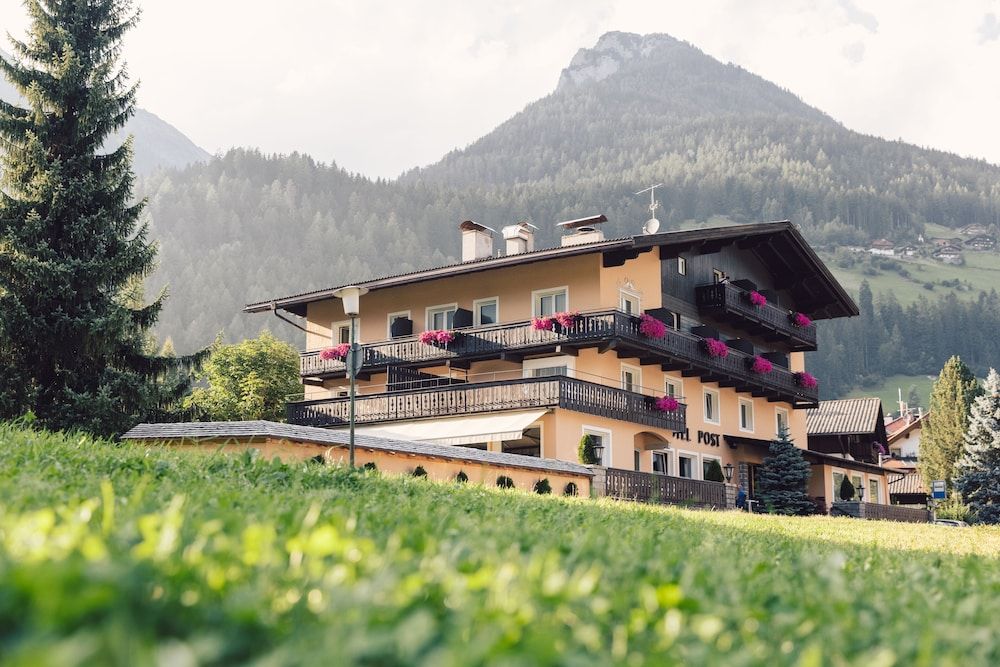 Posthotel 3 étoiles à Lutago