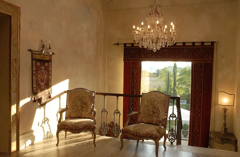 Borgo Santo Pietro 3