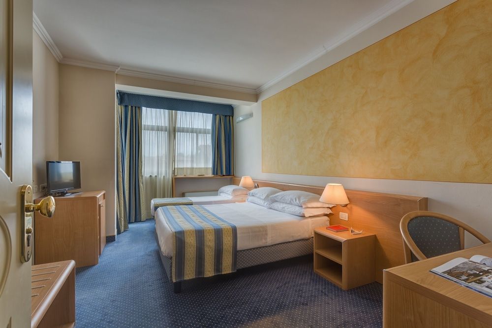 Hotel Continental Brescia 1