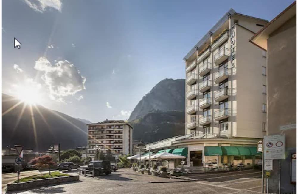 Hotel Conradi 3 estrelas em Chiavenna