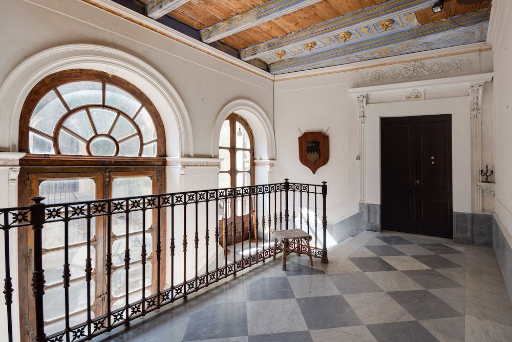 Castello Di Caccuri Suites 2