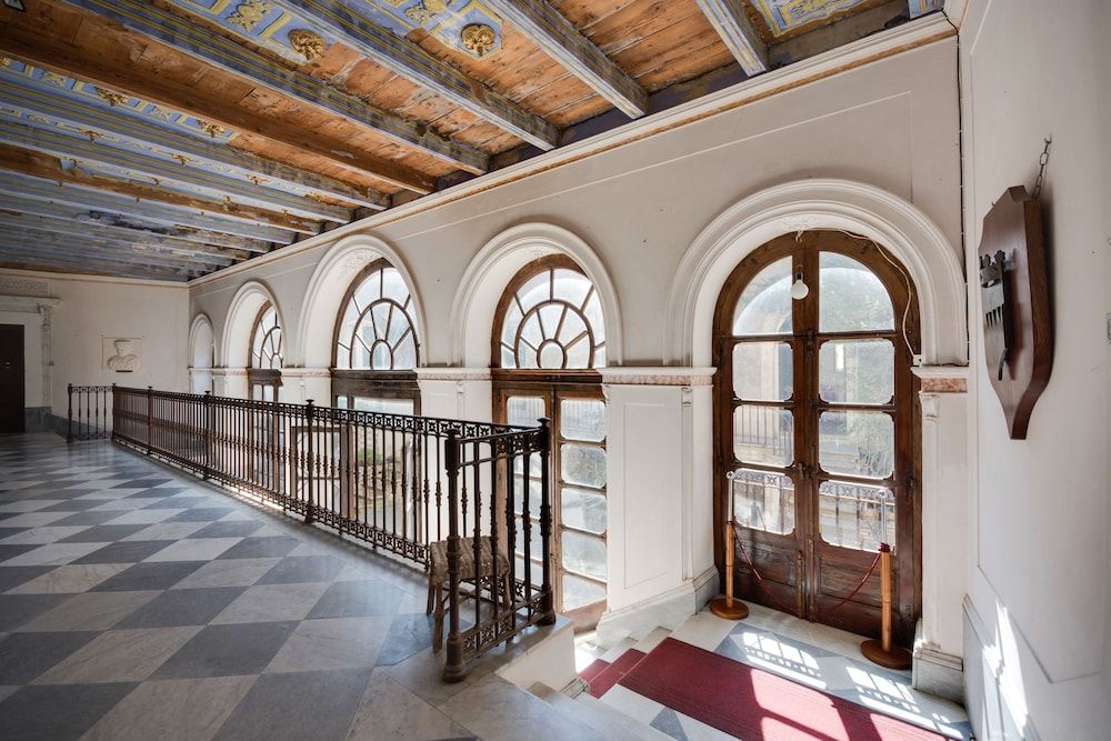 Castello Di Caccuri Suites 3