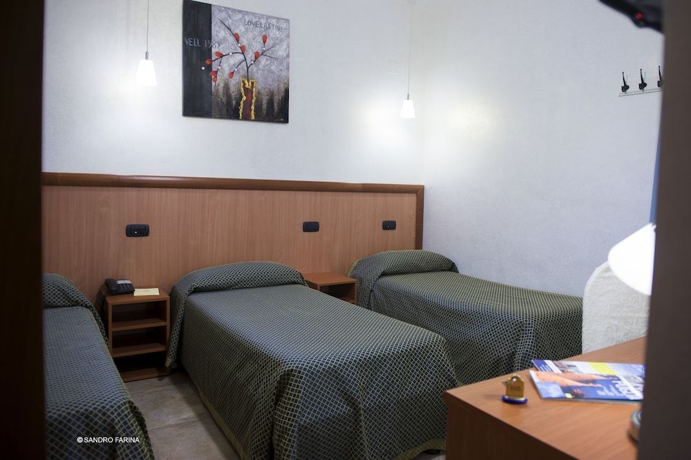 Hotel Accord Le Rose 2