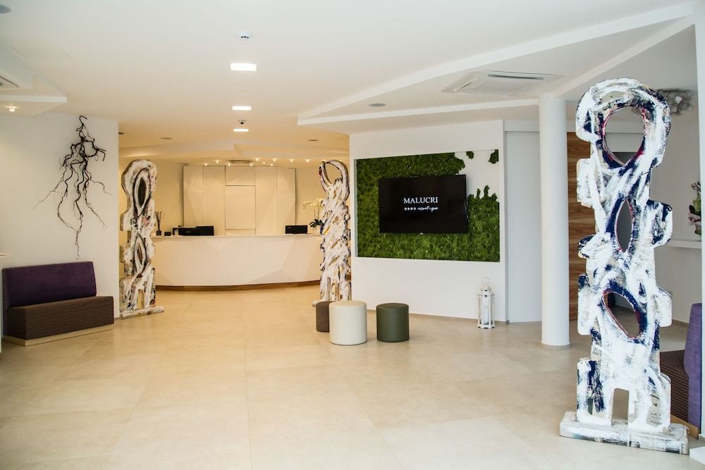 Malucri Resort 2