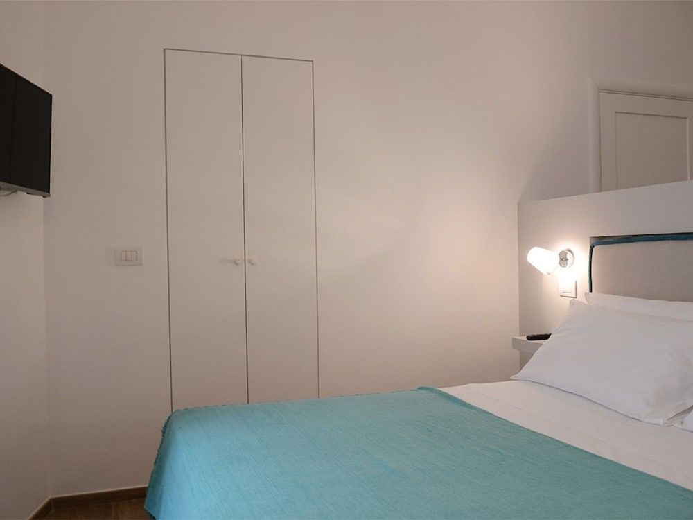 Suite Home Trani Old Town 2