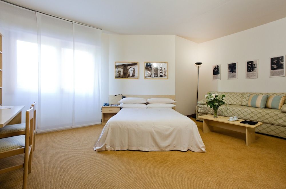 Brianteo Hotel And Restaurant 3