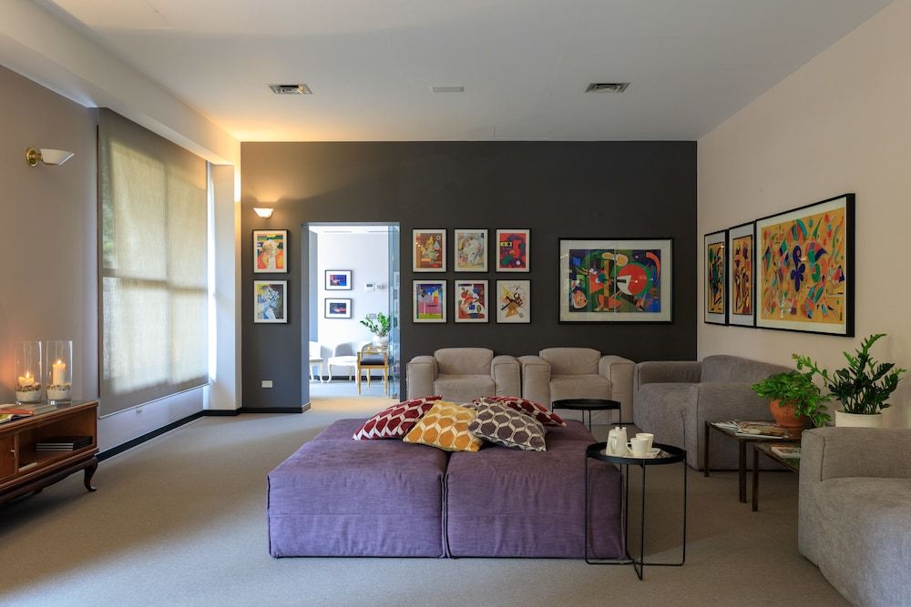 Brianteo Hotel And Restaurant 2