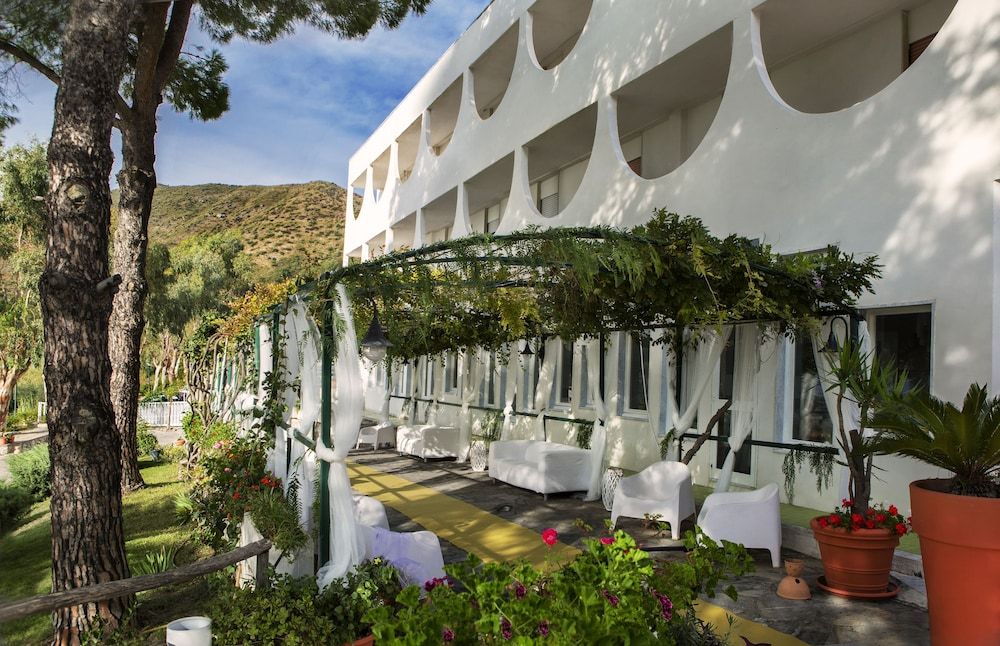 Hotel Sinuessa Terme 1