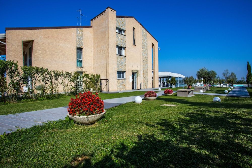 Gelso Bianco country resort 1