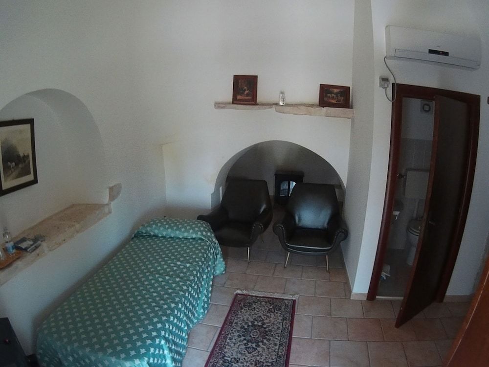 Tenuta Antico Leccio 3