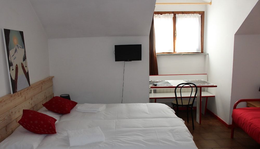 Aparthotel Claviere 2