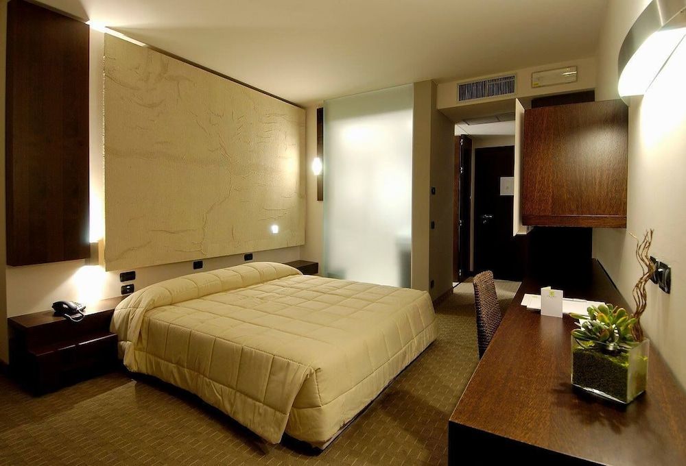 Bes Hotel Cremona Soncino 1