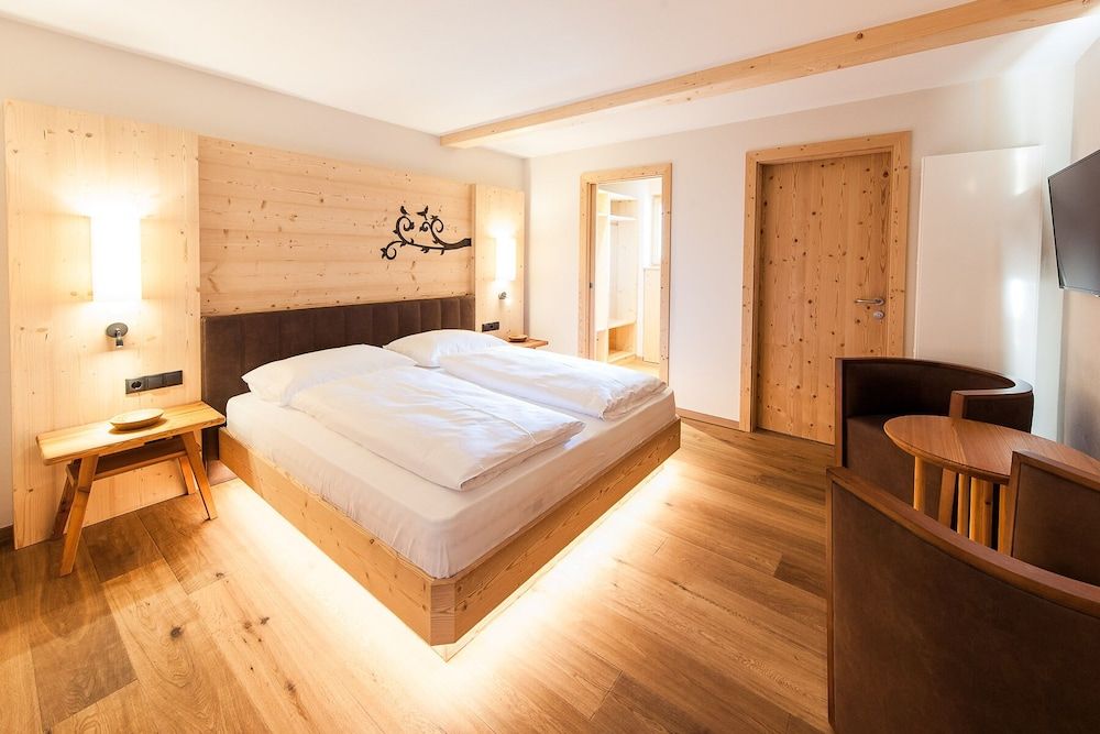 Sonus Alpis - Adults Only 2