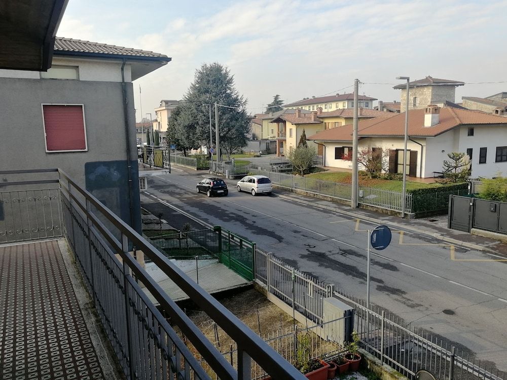 Bgy Airport House Grassobbio 2