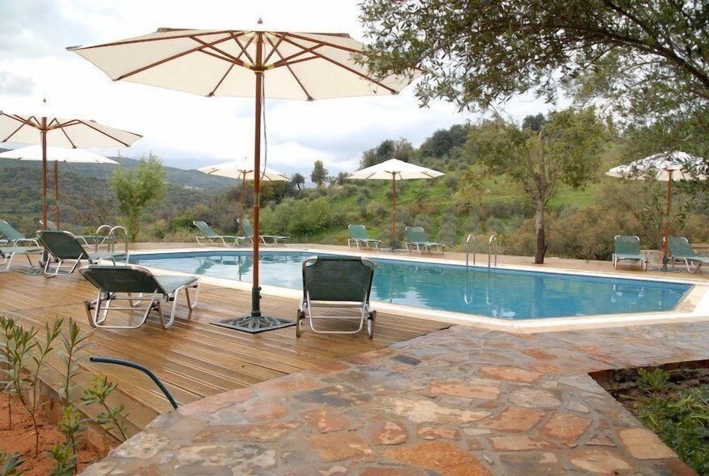 Aposperitis Traditional Guesthouse 1