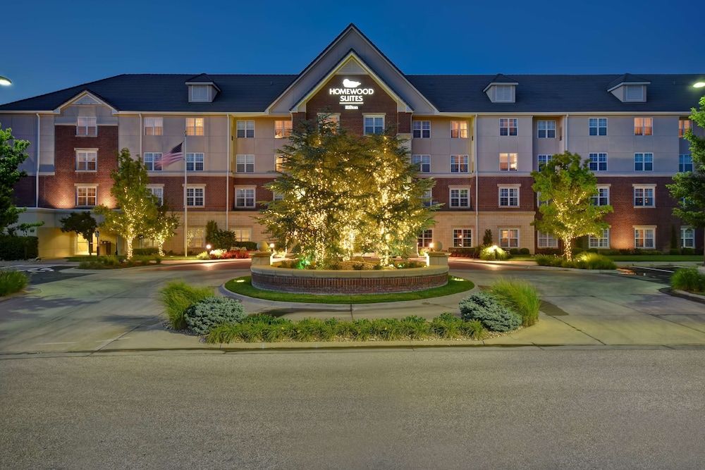 Homewood Suites by Hilton at The Waterfront 1