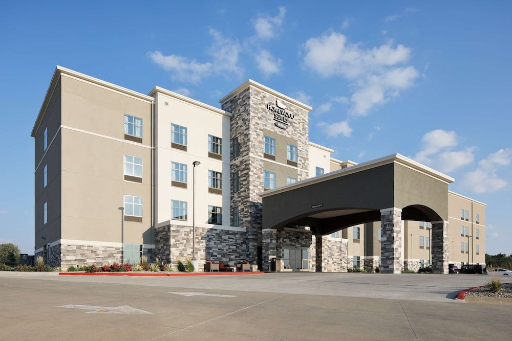Homewood Suites by Hilton Topeka 1