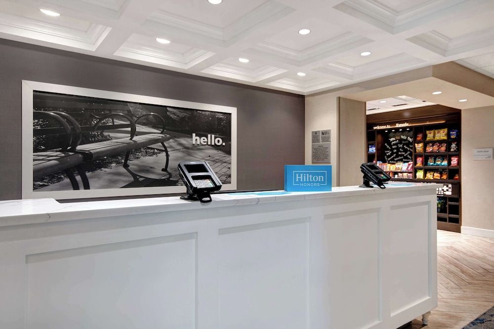 Hampton Inn Livonia Detroit 3